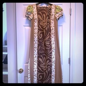 Long Hawaiian/Tahitian Dress Small